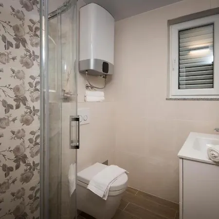 Apartamento J&j With Swimming Pool
