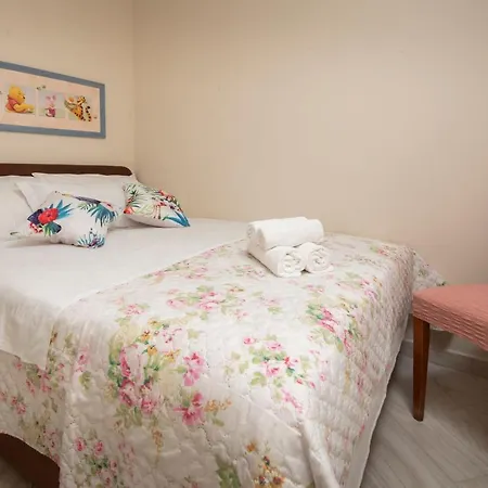 Apartamento J&j With Swimming Pool